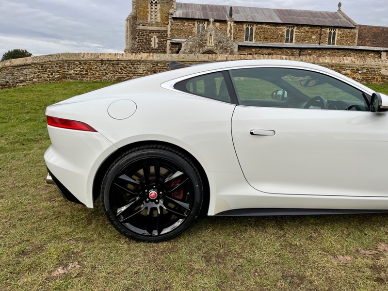 JAGUAR F-TYPE