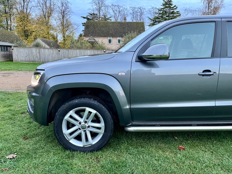 VOLKSWAGEN AMAROK