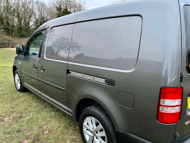 VOLKSWAGEN CADDY MAXI