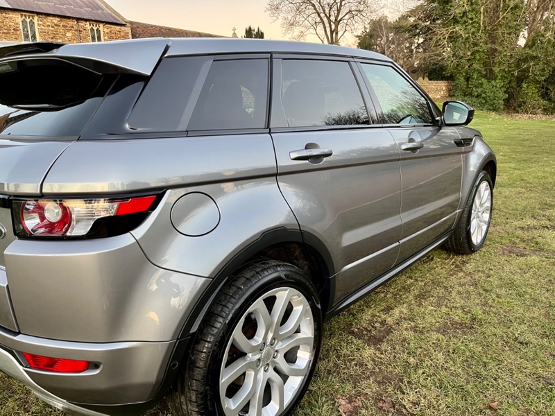 LAND ROVER RANGE ROVER EVOQUE