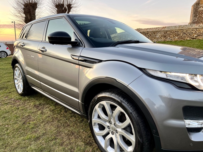 LAND ROVER RANGE ROVER EVOQUE