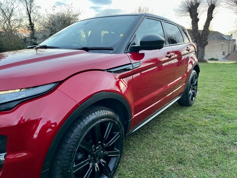 LAND ROVER RANGE ROVER EVOQUE