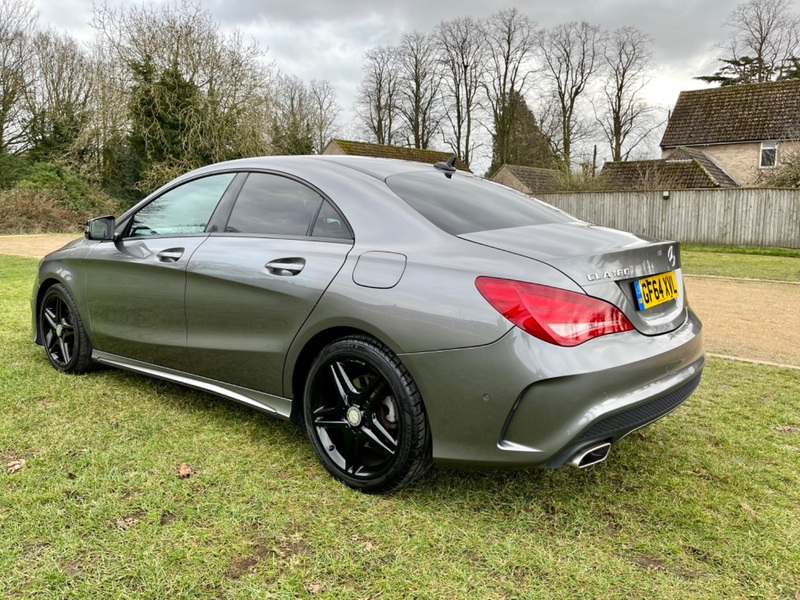 MERCEDES-BENZ CLA