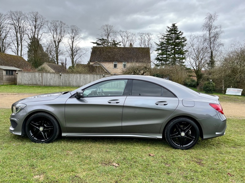 MERCEDES-BENZ CLA