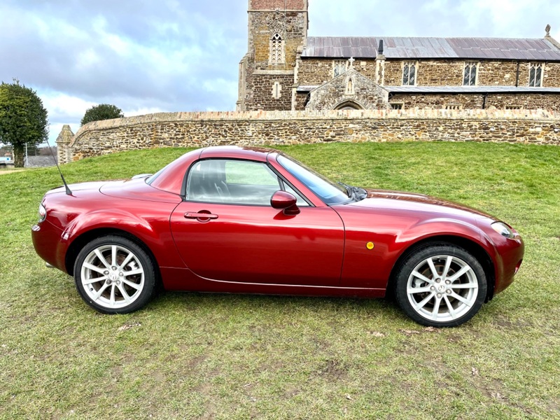 MAZDA MX-5