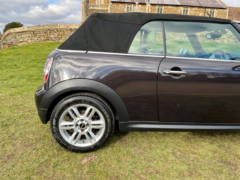 MINI CONVERTIBLE