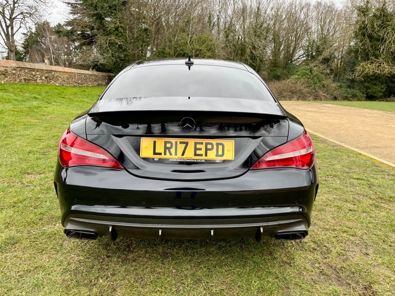 MERCEDES-BENZ CLA