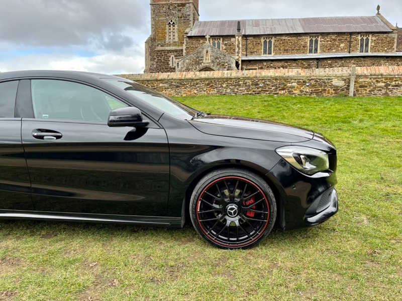 MERCEDES-BENZ CLA