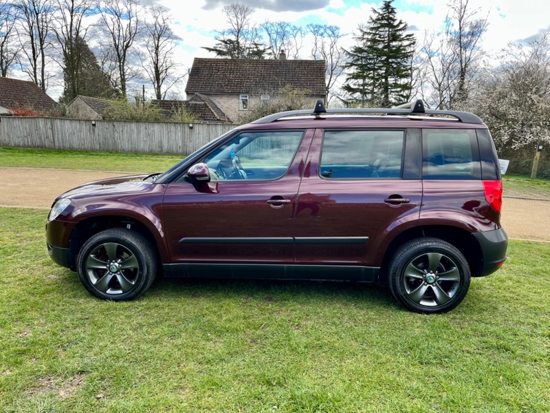 SKODA YETI