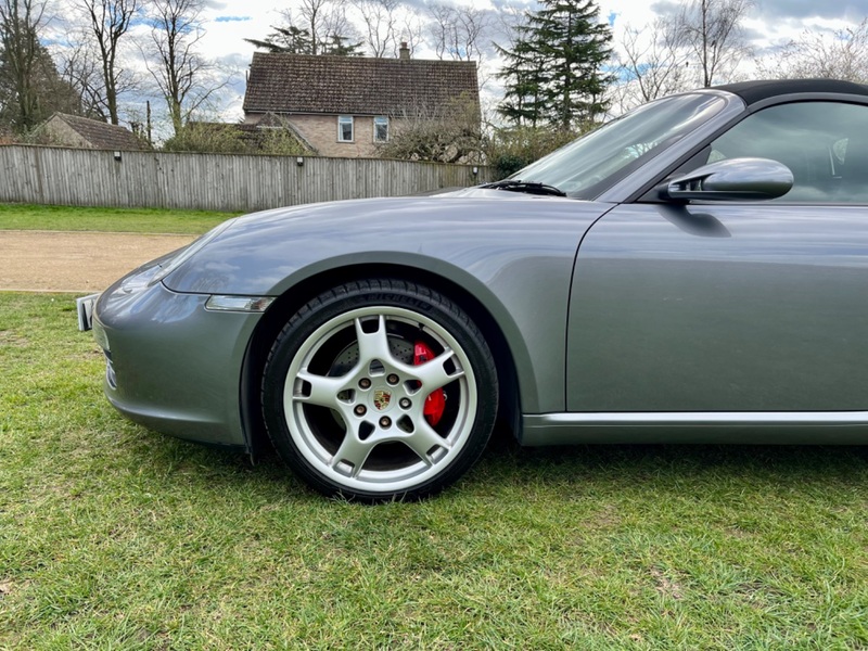 PORSCHE BOXSTER