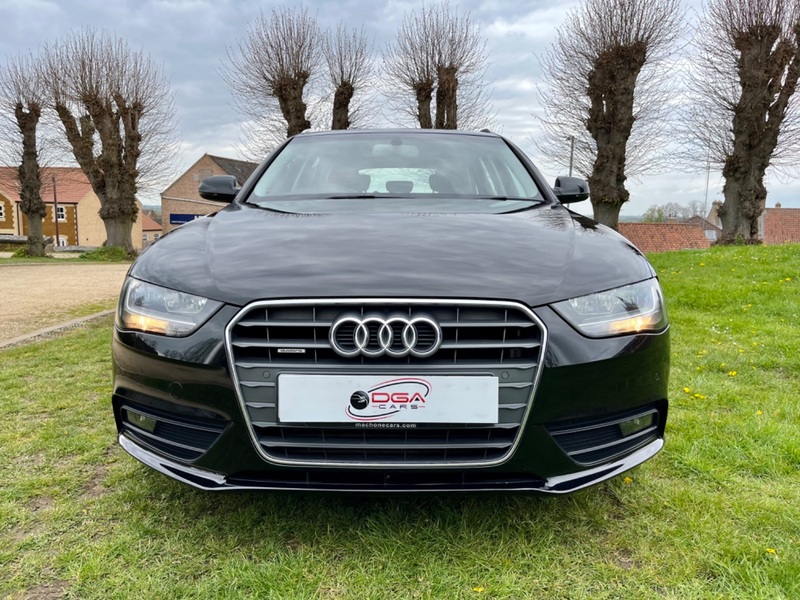 AUDI A4 AVANT