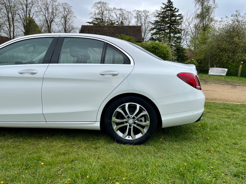 MERCEDES-BENZ C CLASS