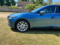 MAZDA MAZDA3