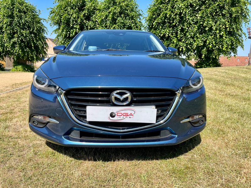 MAZDA MAZDA3