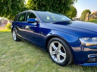 AUDI A4 AVANT