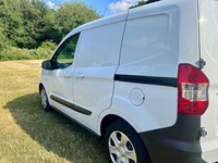 FORD TRANSIT COURIER