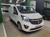 VAUXHALL VIVARO