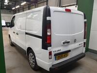 VAUXHALL VIVARO