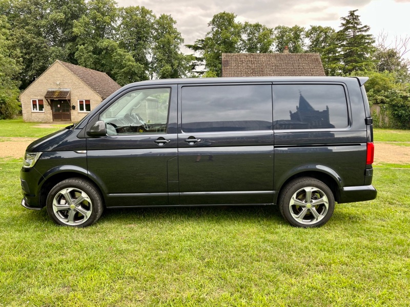 VOLKSWAGEN TRANSPORTER