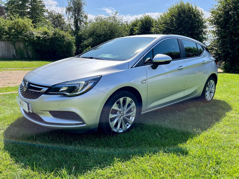 VAUXHALL ASTRA